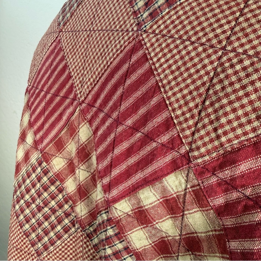 Vintage Collarless Patchwork Quilted Handmade Ope… - image 4